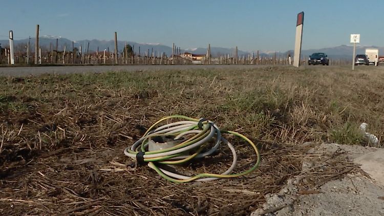 Les câbles ne sont pas endommagés.