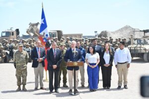 Murs contre la migration : le Chili étend son système frontalier avec le Pérou