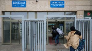 Pas de vague majeure de réfugiés jusqu’à présent : les Allemands sont sceptiques quant à l’accueil de davantage de réfugiés iraniens