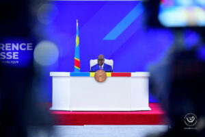 Conflit constitutionnel en RD Congo : le président Tshisekedi veut gouverner plus longtemps que prévu