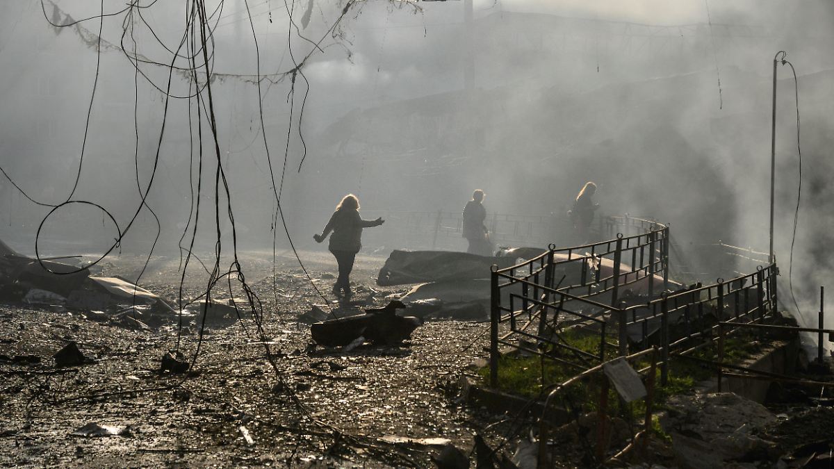 J'ai survécu à une énorme attaque sur Kiev : j'étais allongé dans le couloir lorsque la roquette a touché la maison d'en face