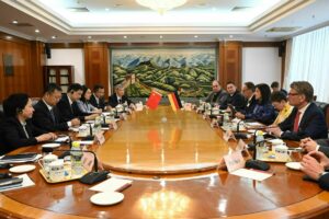 Le ministre de l’Économie Reiche en Chine : une mission difficile