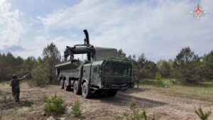 Nouvelle tactique de frappe aérienne : la Biélorussie devient une rampe de lancement pour les drones de Poutine – et plus encore ?