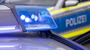 Opération à grande échelle à Schönhausen : un octogénaire tire dans un quartier résidentiel
