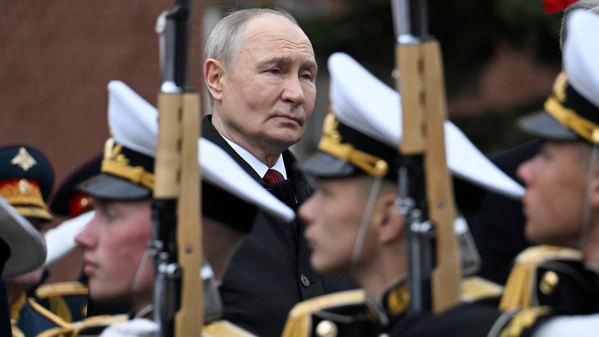 Poutine signe un décret : la Russie veut attirer de nouvelles recrues avec un allégement de la dette