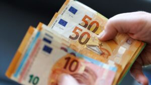 Pouvez-vous réellement... : ... parier de l'argent sur le résultat du CES ?