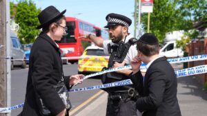 Starmer : Attaque antisémite : Deux hommes blessés dans une attaque terroriste dans le quartier juif de Londres