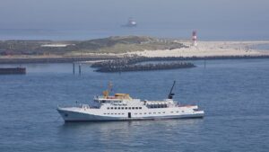 60 personnes à bord : un navire à passagers dérive au large de Helgoland - opération majeure