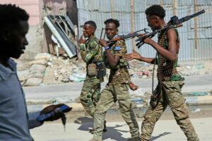 Action militaire à Mogadiscio : démonstration de force en Somalie