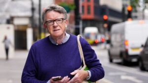 « Keir manque d’enthousiasme » : de nouveaux dossiers révèlent des emails explosifs de l’ancien ambassadeur britannique