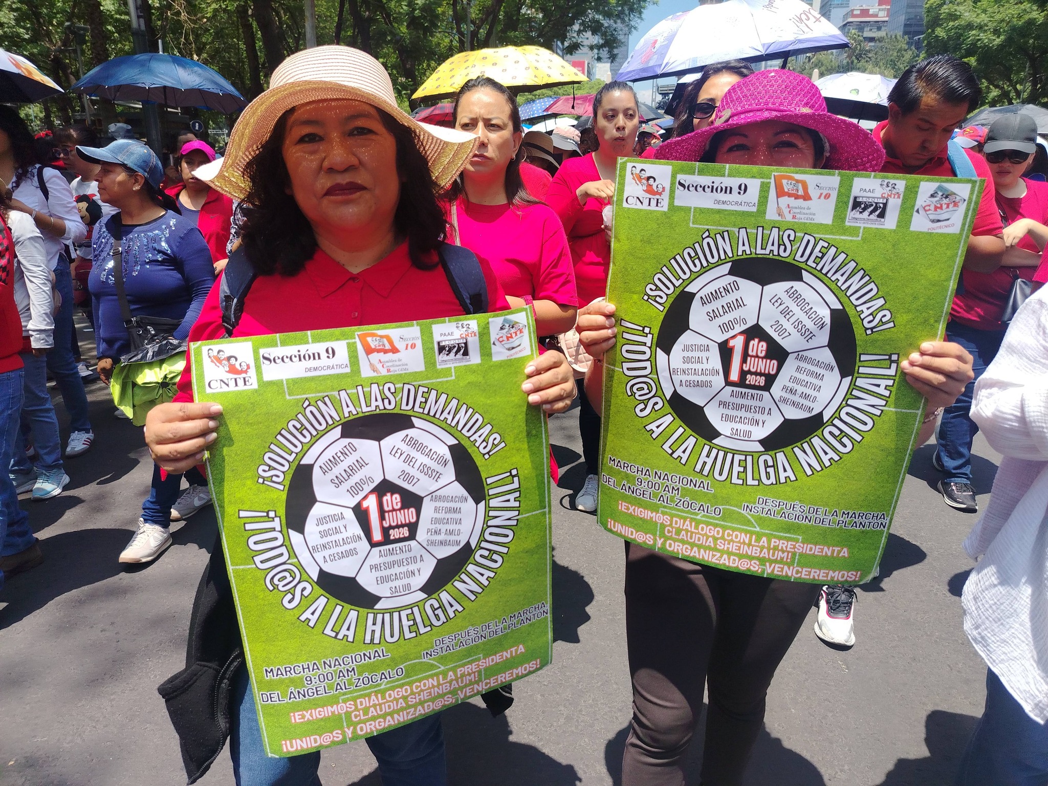 Le syndicat des enseignants du Mexique lance une grève à l'approche de la Coupe du monde