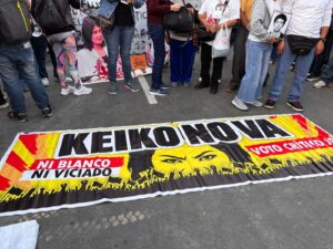 Les sondages au Pérou montrent une impasse entre Fujimori et Sánchez