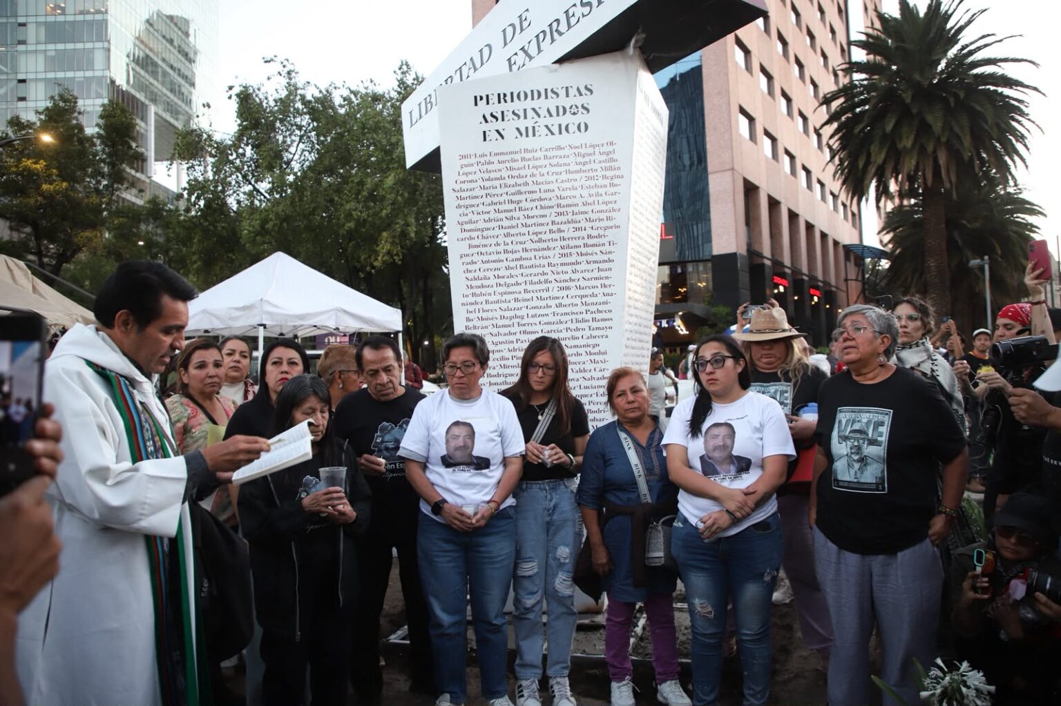 Un antimonument au Mexique rend hommage aux journalistes tués et disparus