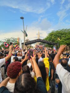 Colombie : Cepeda appelle à la désobéissance civile
