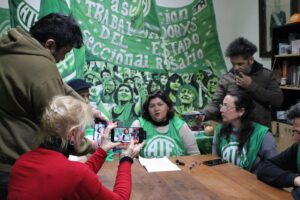 Des chercheurs argentins protestent contre les licenciements et les licenciements