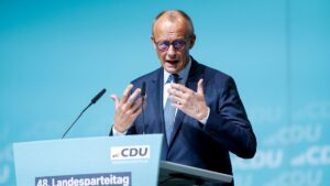 En juillet : le chancelier Merz a annoncé un plan d'action contre les abus sociaux