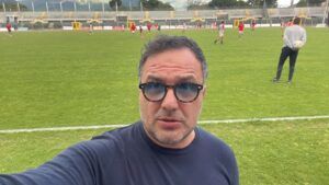 La police s'interroge sur le mobile : un journaliste sportif abattu et brûlé en Italie