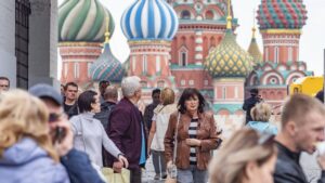 Les Russes se méfient du Kremlin : le rideau de fer va-t-il bientôt se refermer ?