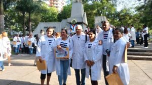 Les médecins cubains quittent le Guatemala