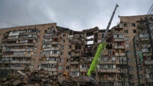 Plus de balistique, plus de morts : la Russie mise sur de nouvelles tactiques pour attaquer Kiev