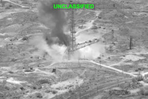 Vague d’attaques nocturnes : l’armée américaine étend ses attaques contre l’Iran