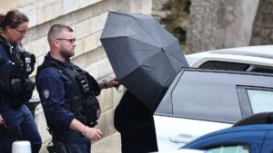 Des centaines de cas de maltraitance d'enfants : un ex-chirurgien français aurait violé encore plus de personnes