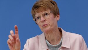 La gauche contre les sociétés immobilières : l’économiste Grimm met en garde contre les « fantasmes d’expropriation » avant les élections à Berlin
