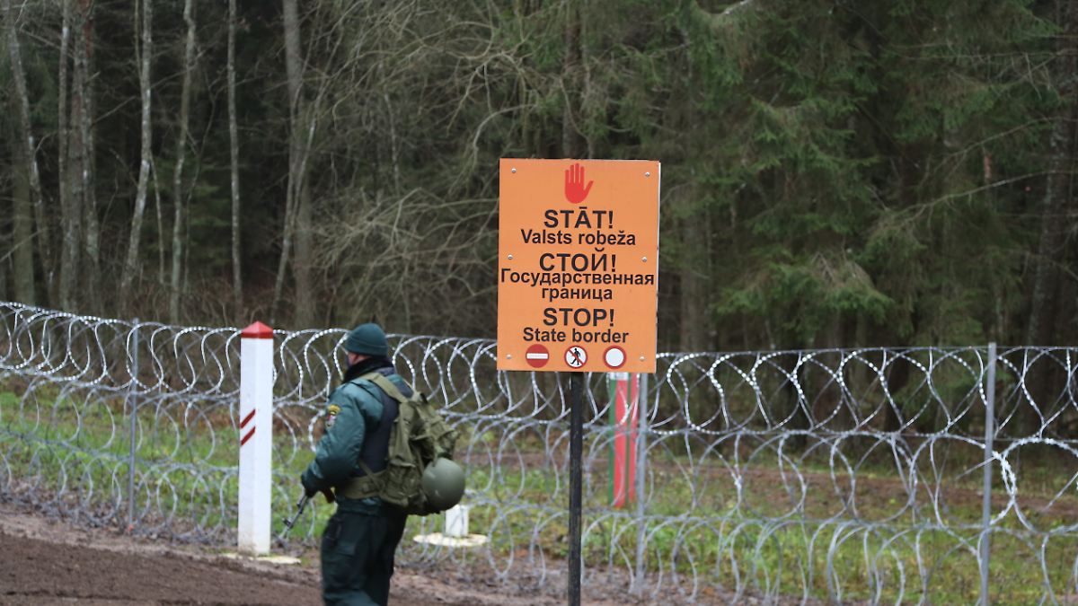 Lancement de l’opération « Loup-garou » : la Lettonie découvre des tunnels pour migrants à la frontière biélorusse