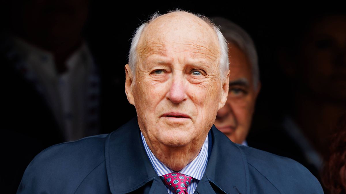 Le roi Harald V de Norvège hospitalisé