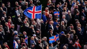 Peu avant la fin du dépouillement : course serrée au référendum européen en Islande