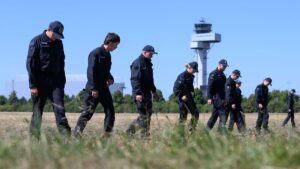 Tentative d'attentat début août : rapports : les enquêteurs trouvent d'autres drones et explosifs à l'aéroport de Leipzig