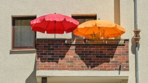Un pour tous : Ode au balcon