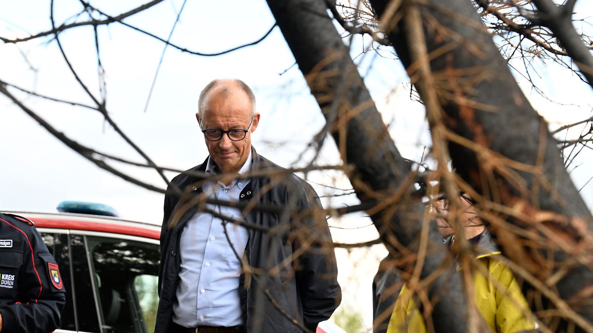 Visite à Hürtgenwald : Merz répond aux huées : que cela ne m'affecte pas