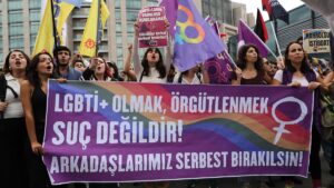 Arrestations lors d'une manifestation LGBTQ à Istanbul