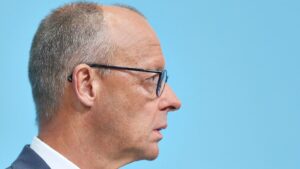 Déclarations de politiciens professionnels : avec des paroles vides de sens contre la fin de la République de Berlin telle que nous la connaissions