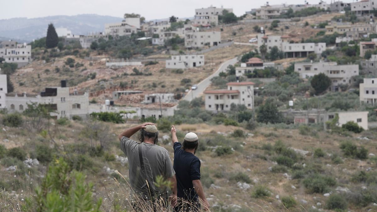 En coordination avec onze États : la Grande-Bretagne sanctionne les colonies en Cisjordanie