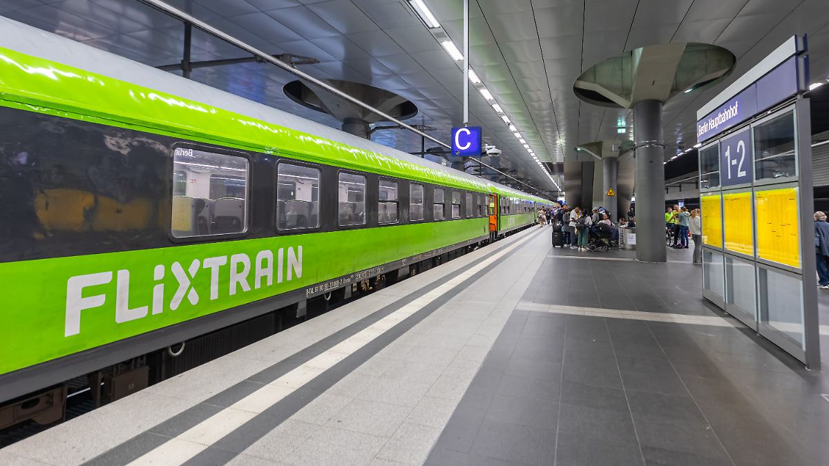 Plus rapide que l'ICE ? : Flixtrain circulera toutes les heures sur la ligne Berlin-Hambourg à partir de 2027