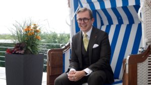 Rentrer à la maison : Amthor renvoie sa chaise de plage