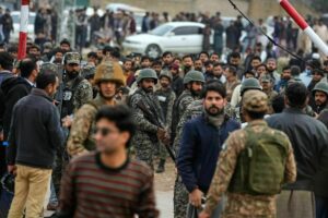 Terreur dans le nord-ouest du Pakistan : au moins 16 morts dans un attentat à la voiture piégée