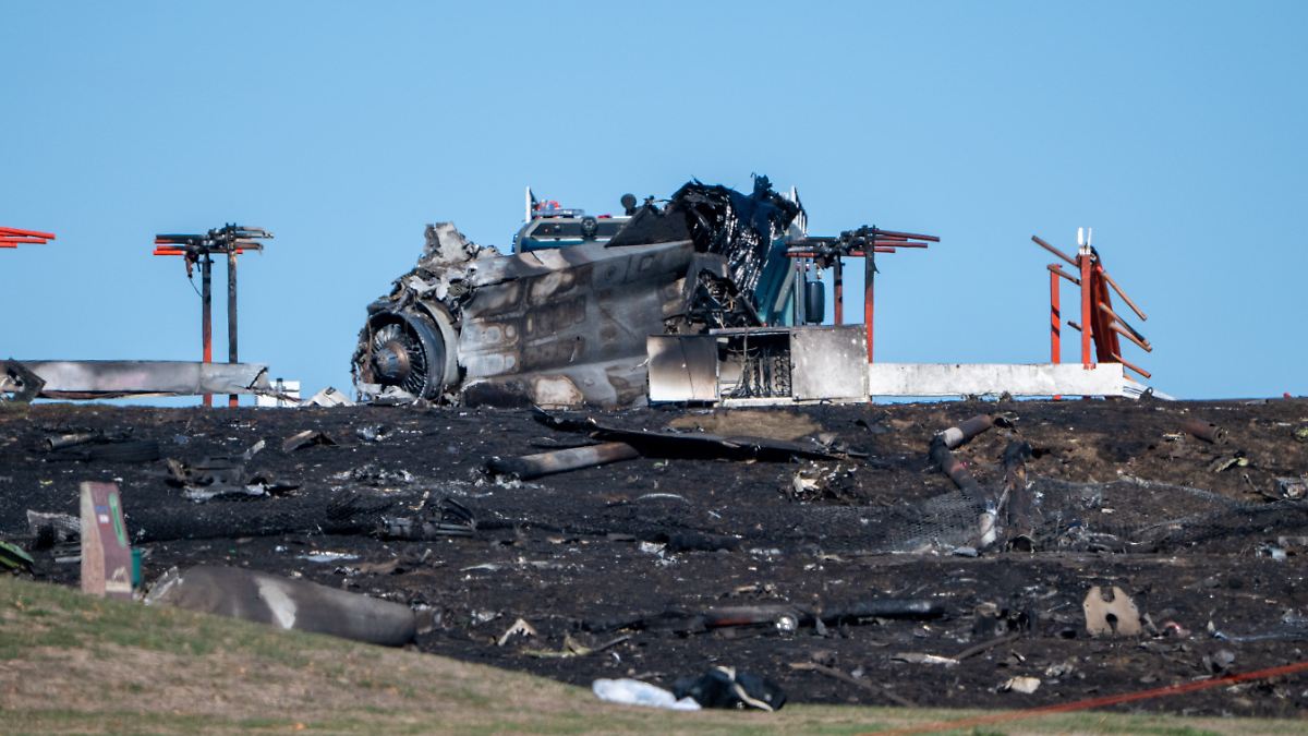 Un pilote peut se sauver : un avion militaire s'est écrasé sur une base aérienne américaine dans l'Eifel