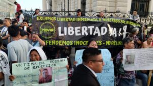 Bukele veut-il libérer la moitié des prisonniers au Salvador ?