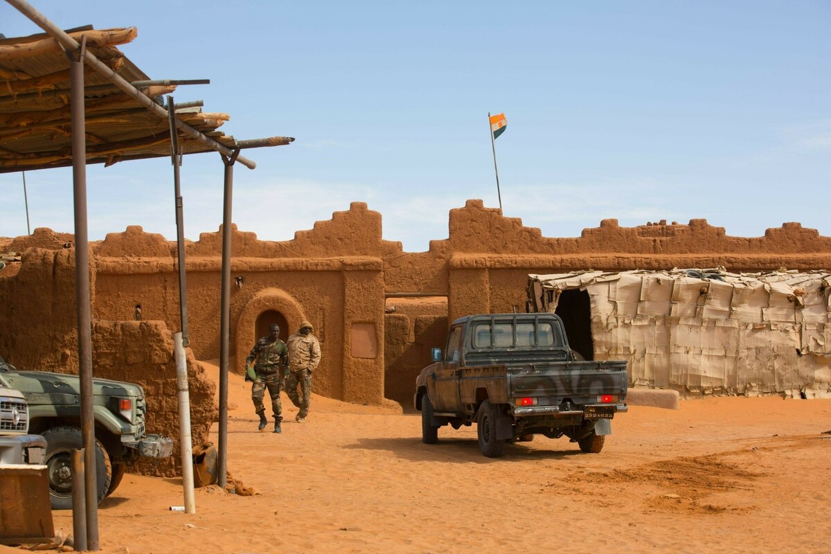 Envoi de troupes au Niger : l’Algérie envoie des soldats dans le désert