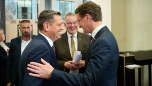 « La vie doit être abordable » : les premiers ministres veulent désormais également réduire les taxes sur l'électricité pour tous