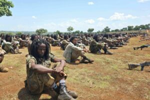 Massacre de chrétiens en Ethiopie : les corps alignés enveloppés dans des tissus blancs