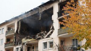 Trois personnes toujours portées disparues : quatre blessés après l'explosion d'une maison à Ratisbonne